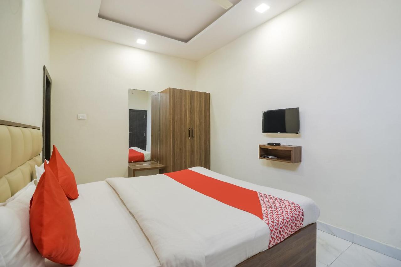 Oyo 28789 Hotel Adarsh Bilaspur  Exterior photo