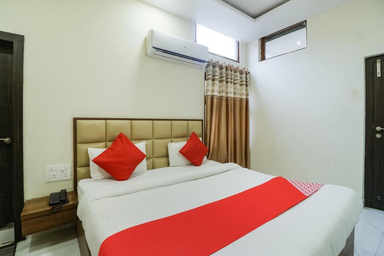 Oyo 28789 Hotel Adarsh Bilaspur  Exterior photo